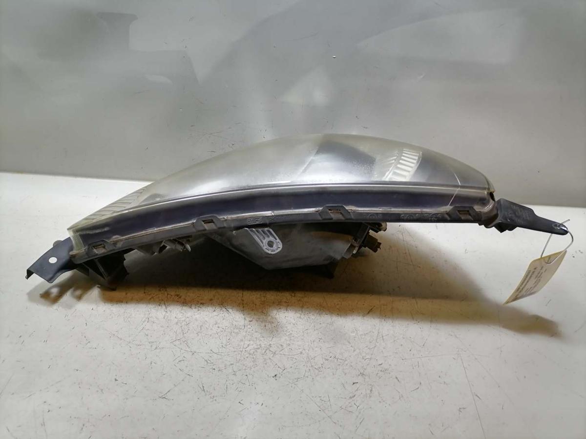 Honda Jazz GD1 original Scheinwerfer rechts Halogen BJ03